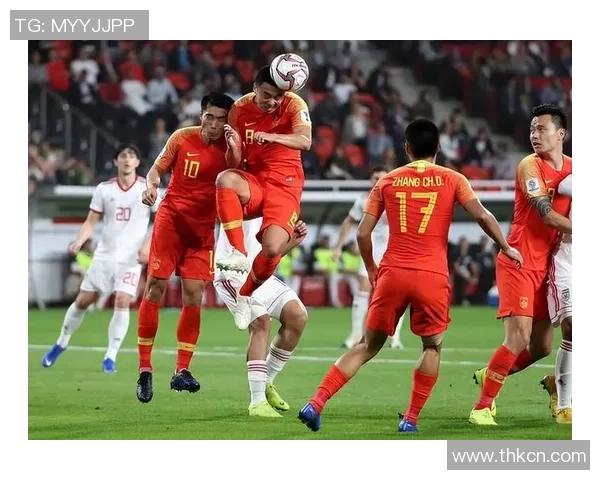 中国足球迎战伊拉克队全力争胜期待精彩对决与历史交锋 中国足球迎战伊拉克队全力争胜期待精彩对决与历史交锋