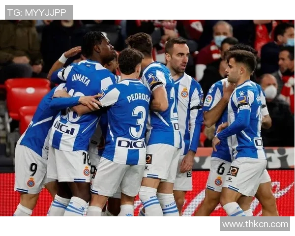 切尔西迎战奥萨苏纳展现英超与西甲球队的巅峰对决 切尔西迎战奥萨苏纳展现英超与西甲球队的巅峰对决